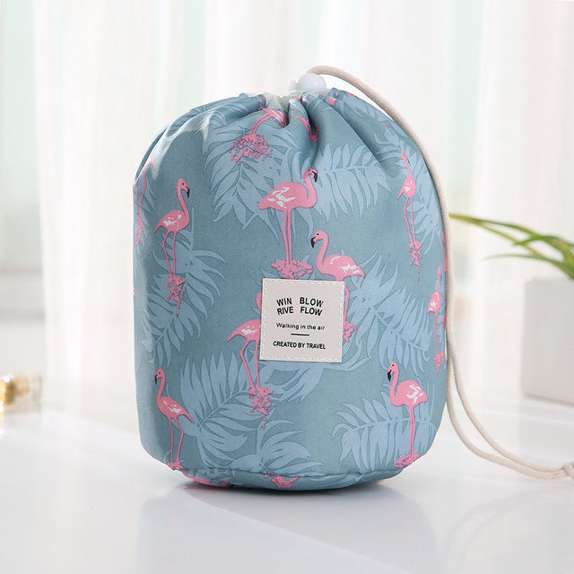 Round Make-up Accessories or Toiletries Bag On-the-Go or for Travel