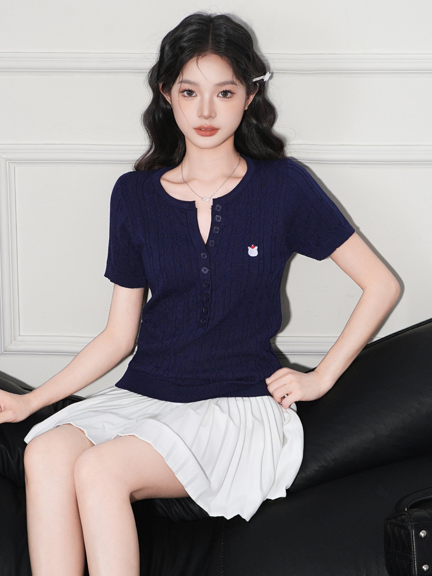 Neck Lightweight Knit Short Sleeve V-Neck Tee