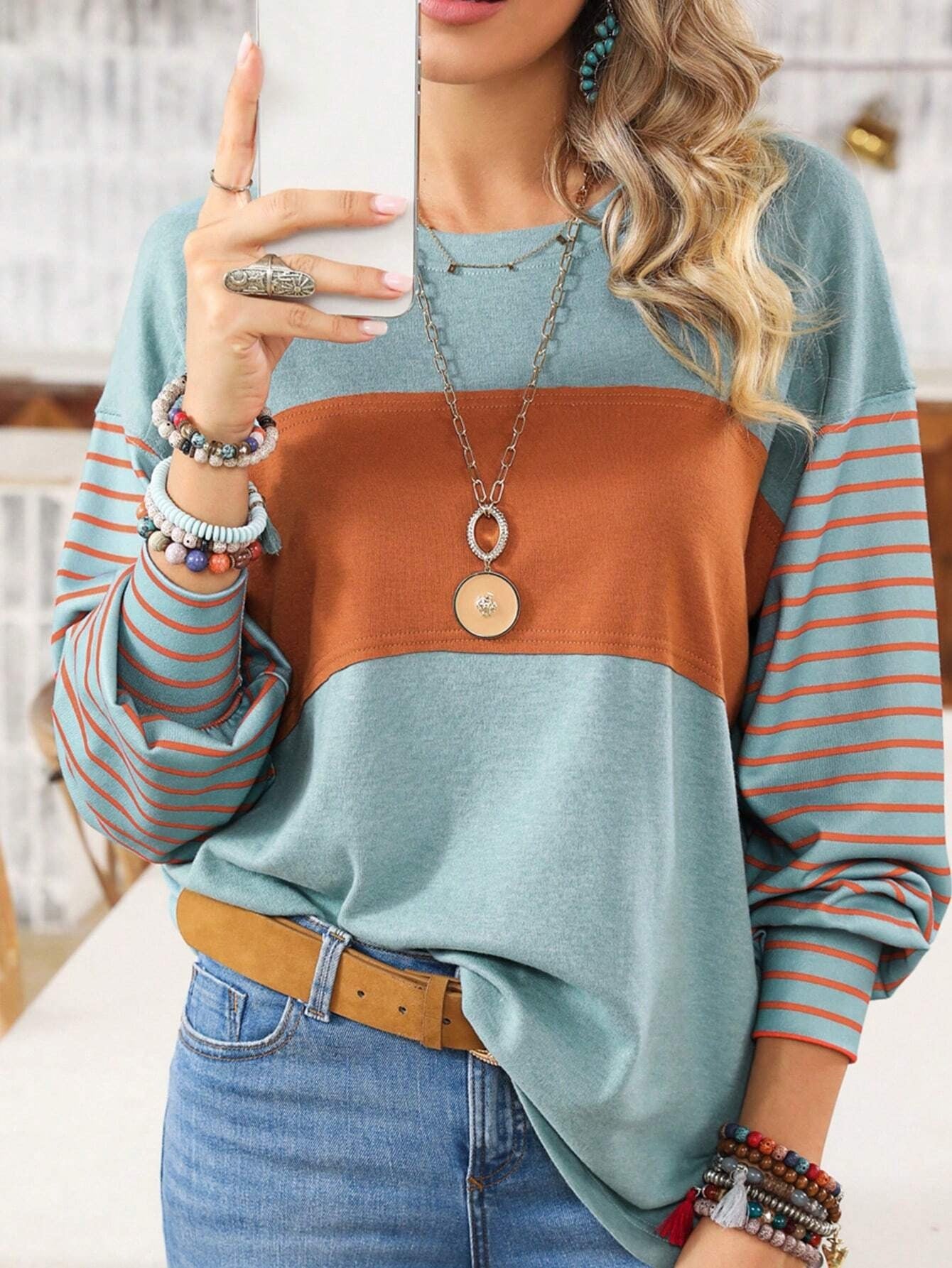 Long Sleeved Round Neck Pull Over Sweater
