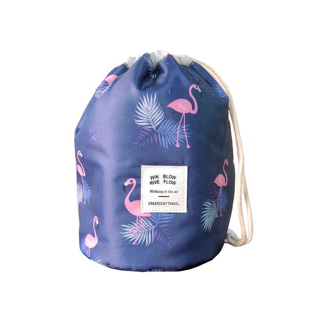Round Make-up Accessories or Toiletries Bag On-the-Go or for Travel