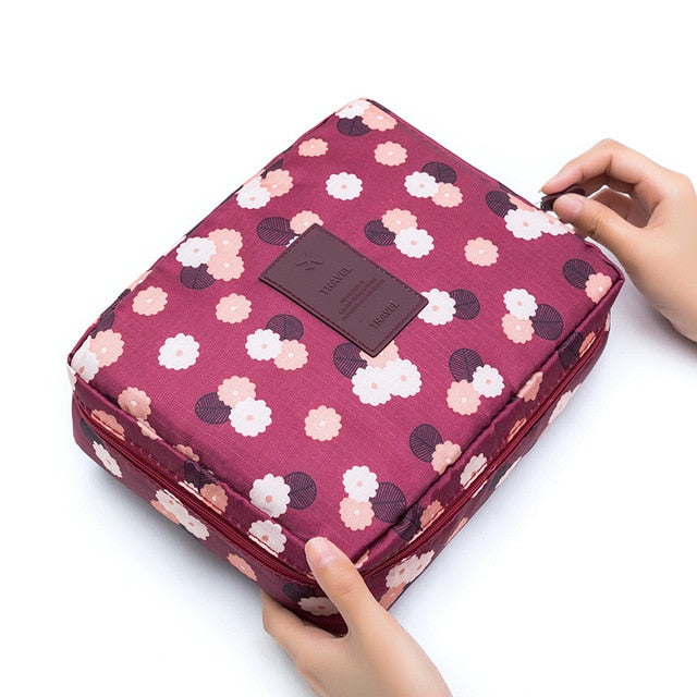Waterproof Multifunction Travel Make-up Bags or Toiletries Organizer