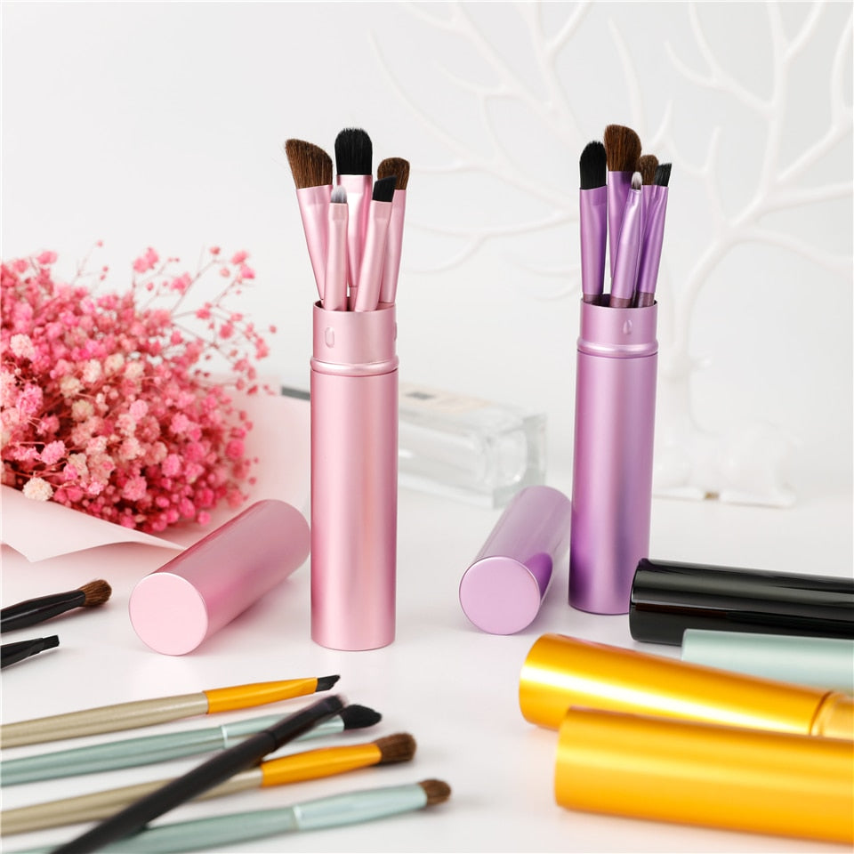 5pcs Set Mini Eyeshadow and Lip Make-up Brushes On-the-Go Make up Accessories