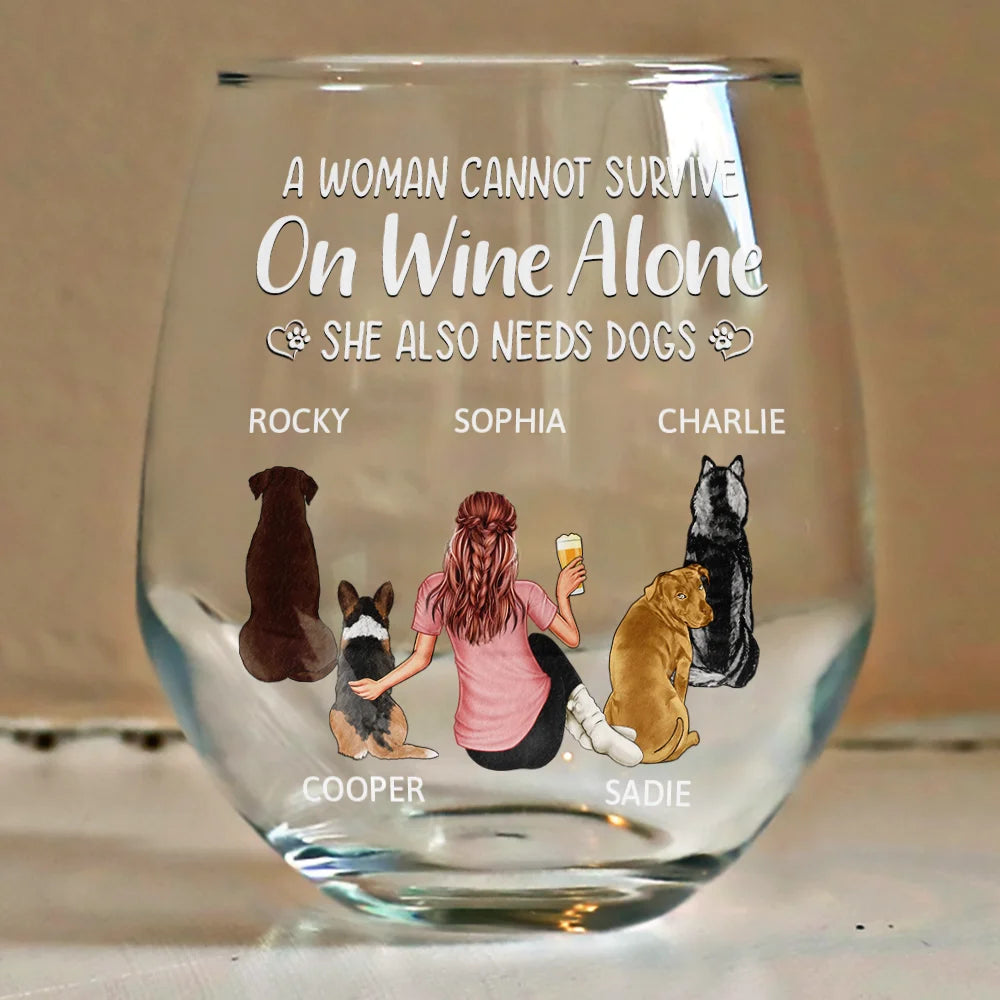Dog Mom stemless wine glass: quote & dog illustration.