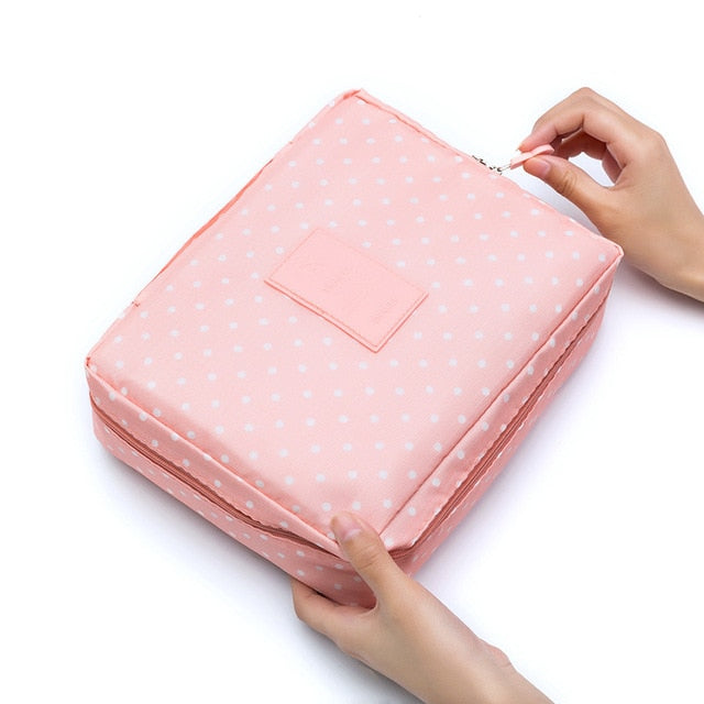 Waterproof Multifunction Travel Make-up Bags or Toiletries Organizer