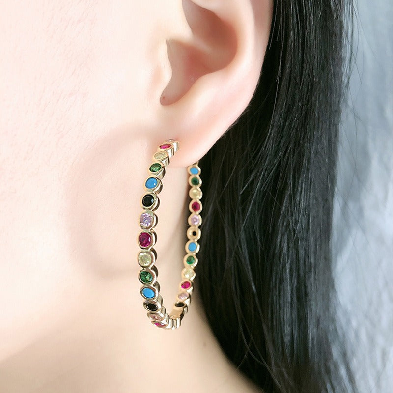 Elegant and Sparkling Glass stone Earrings