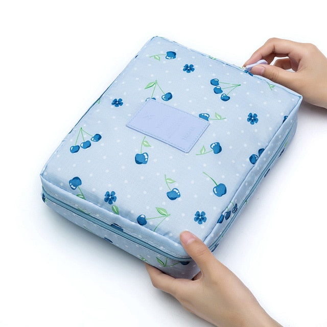 Waterproof Multifunction Travel Make-up Bags or Toiletries Organizer