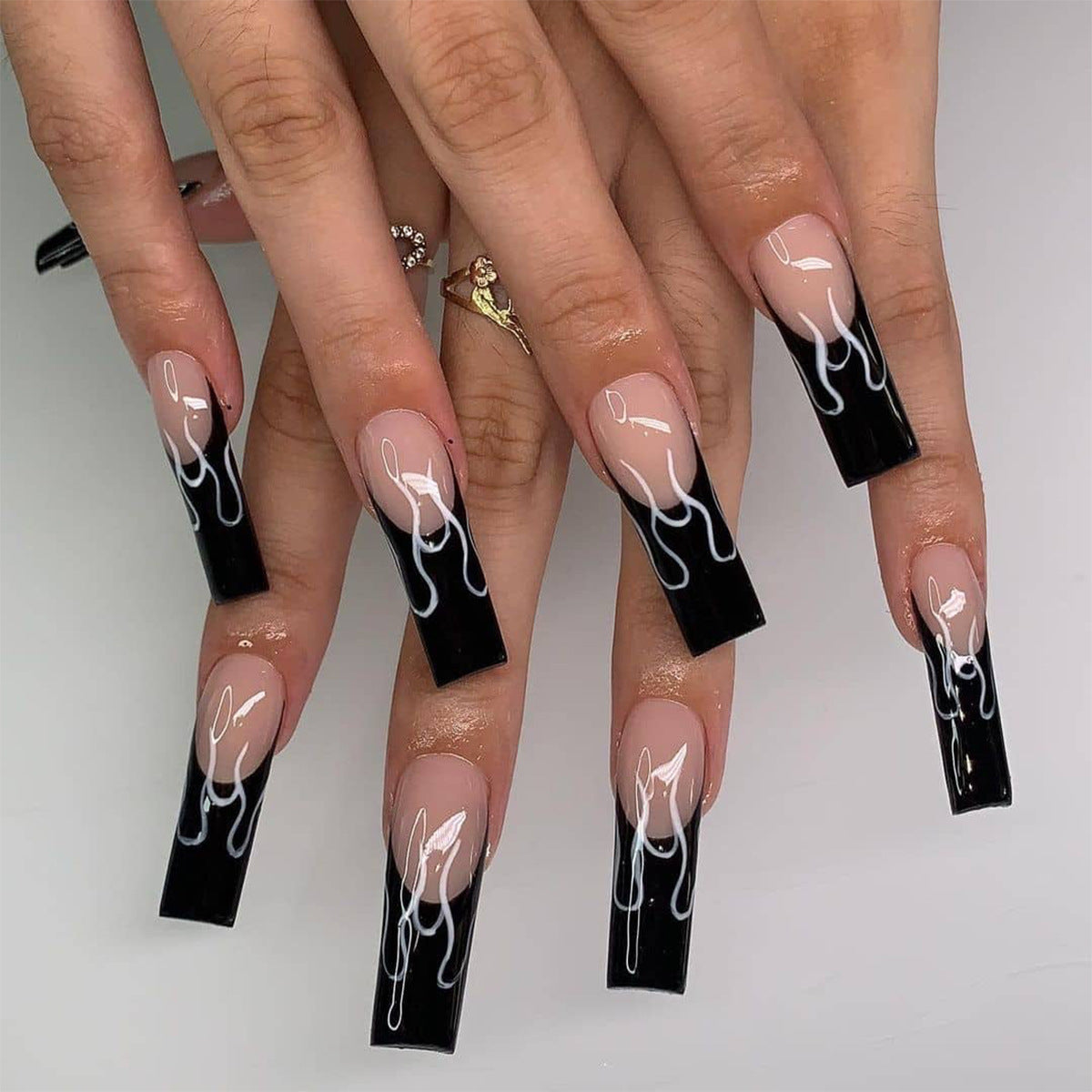 Black French Flame Wear False Nail Patch