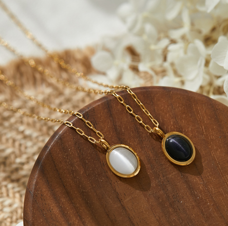 Natural Stone Pendant Black Agate Clear Quartz Gemstone Necklace