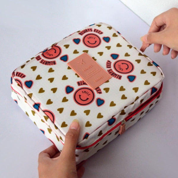 Waterproof Multifunction Travel Make-up Bags or Toiletries Organizer