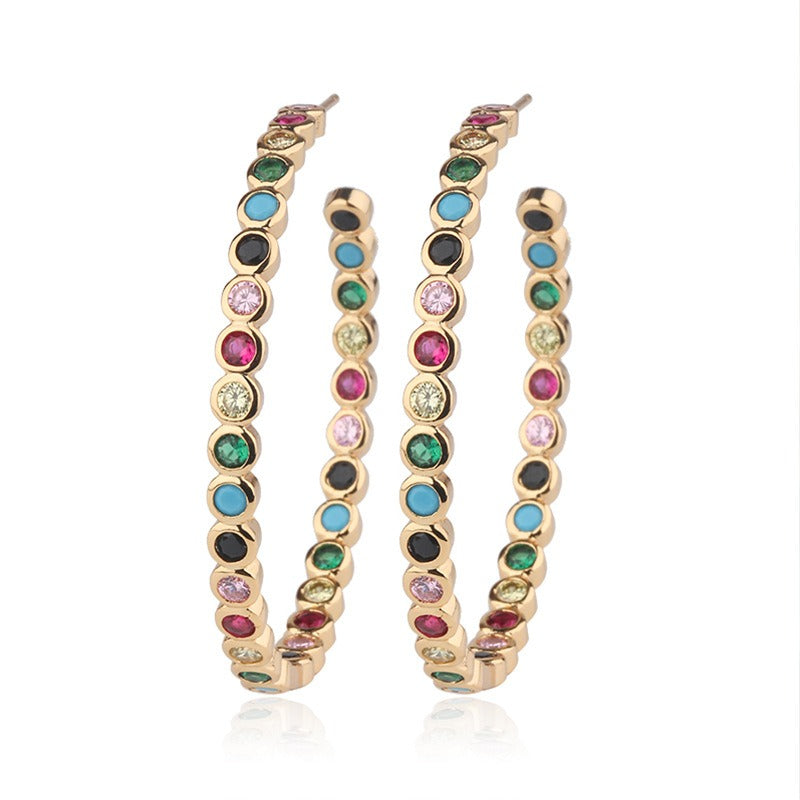 Elegant and Sparkling Glass stone Earrings
