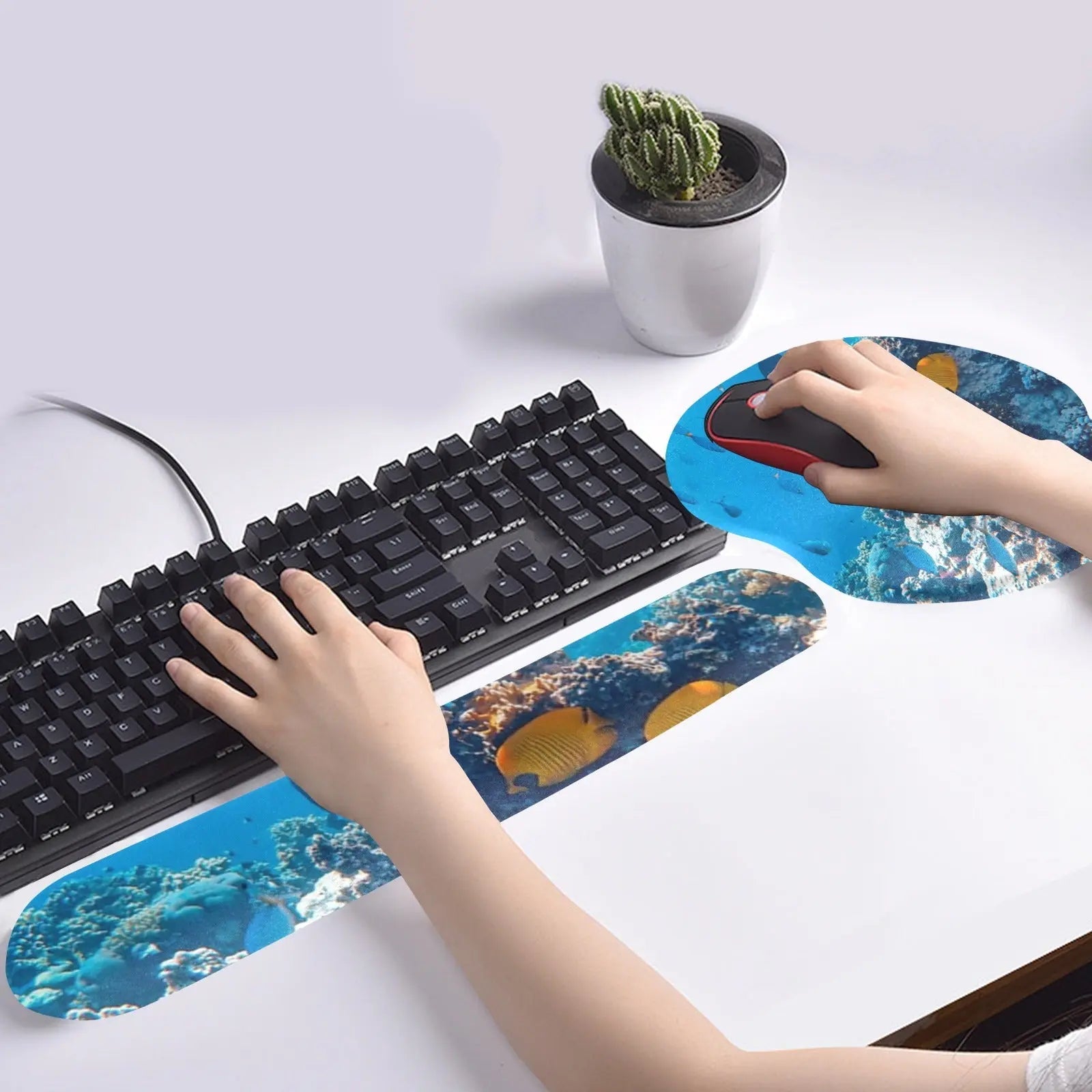Mouse Pad and Hand Rest Set with Natural Scenery Design - Piryoung Shop