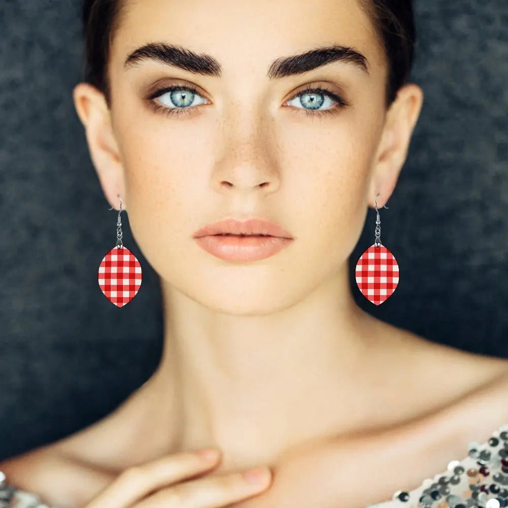 Tartan Wooden Apricot Earring - Piryoung Shop