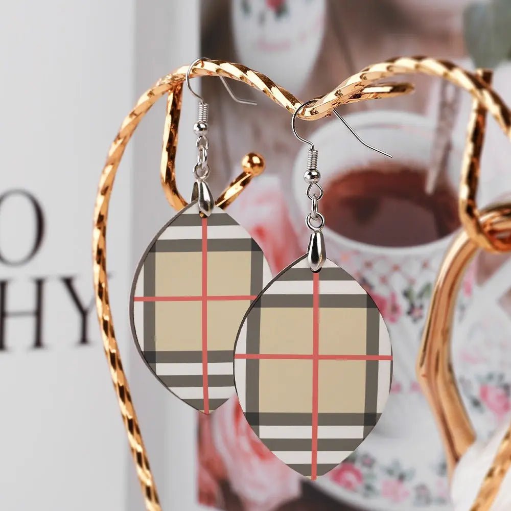 Tartan Wooden Apricot Earring - Piryoung Shop