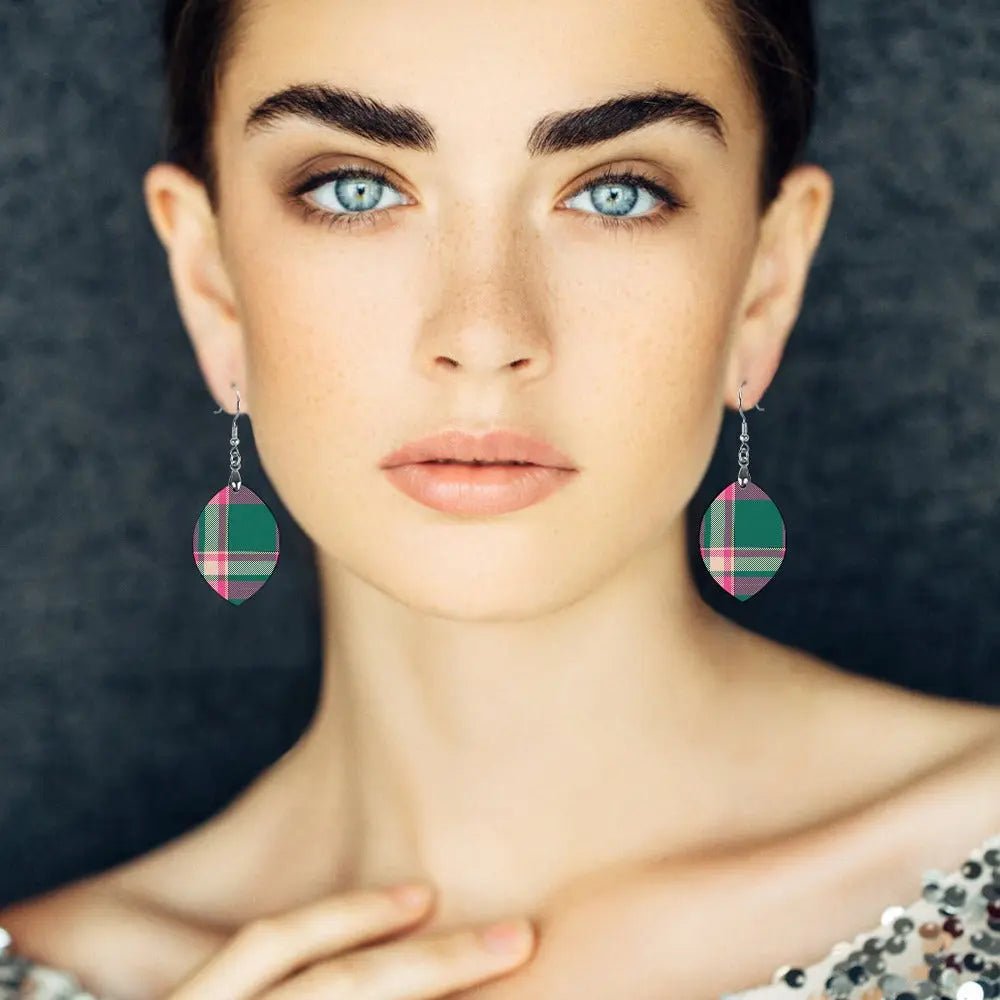 Tartan Wooden Apricot Earring - Piryoung Shop