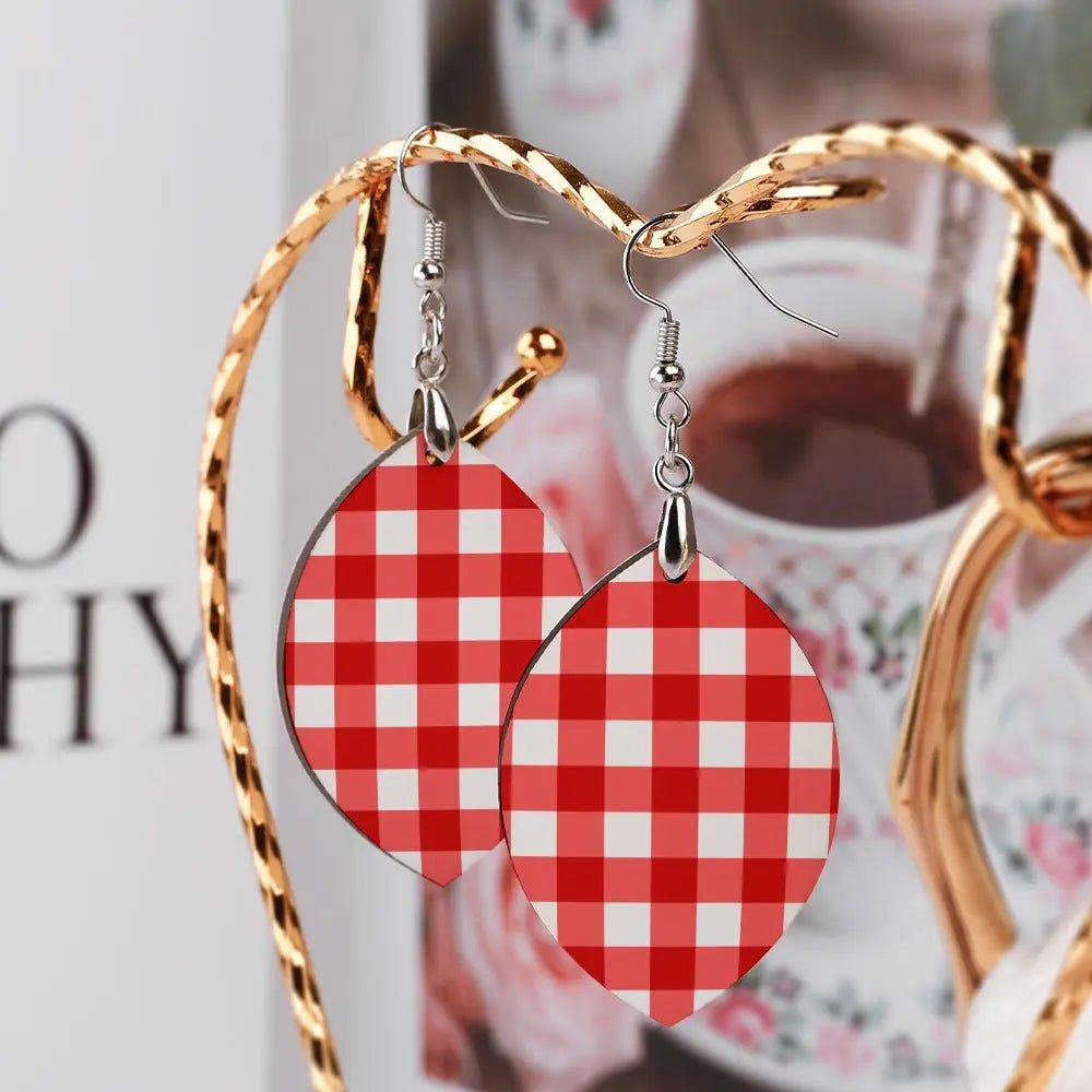 Tartan Wooden Apricot Earring - Piryoung Shop