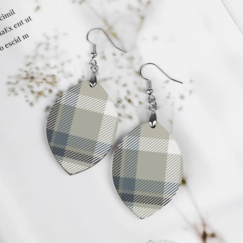 Tartan Wooden Apricot Earring - Piryoung Shop