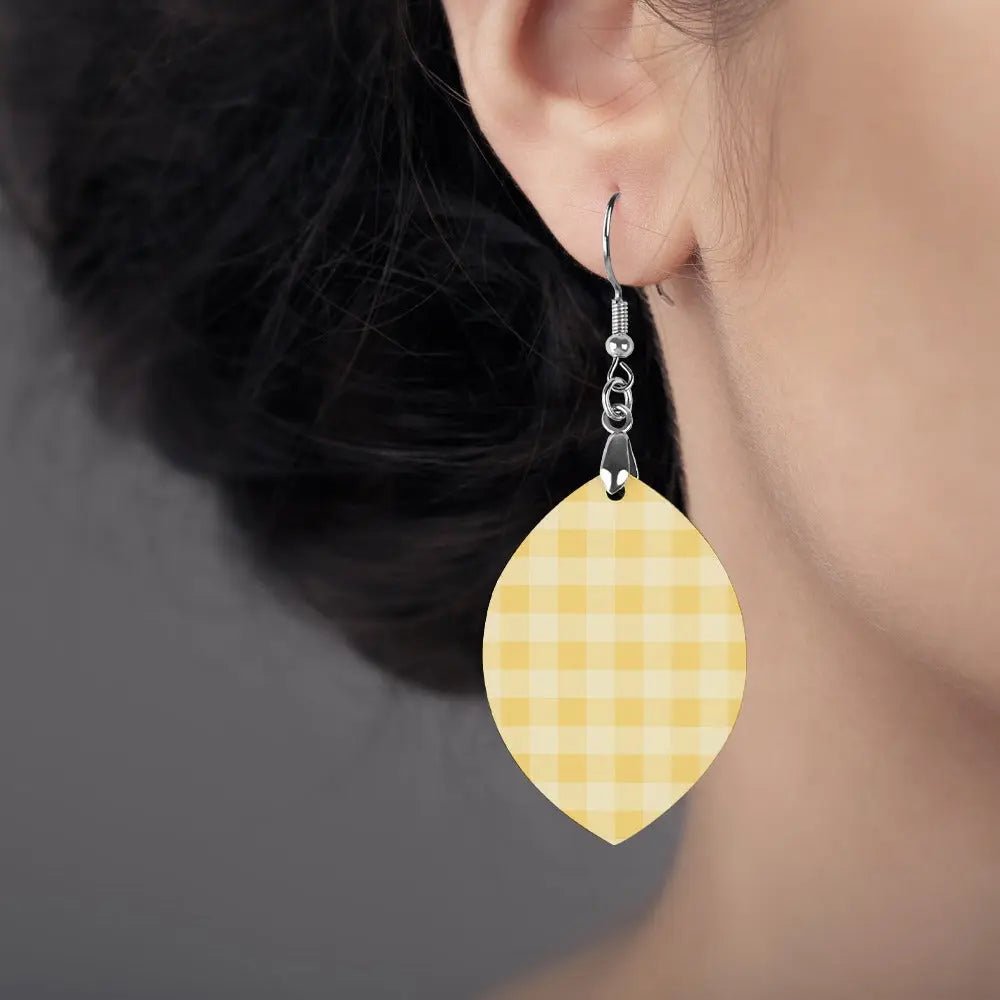 Tartan Wooden Apricot Earring - Piryoung Shop