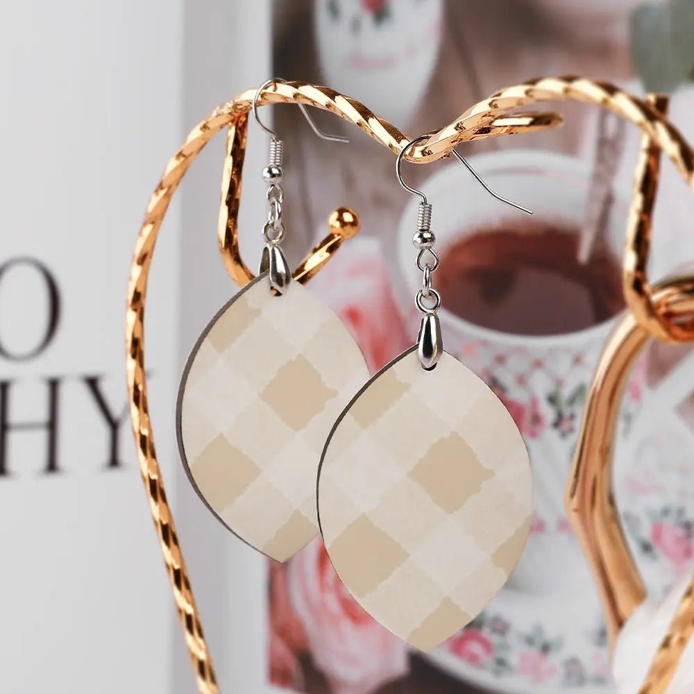 Tartan Wooden Apricot Earring - Piryoung Shop