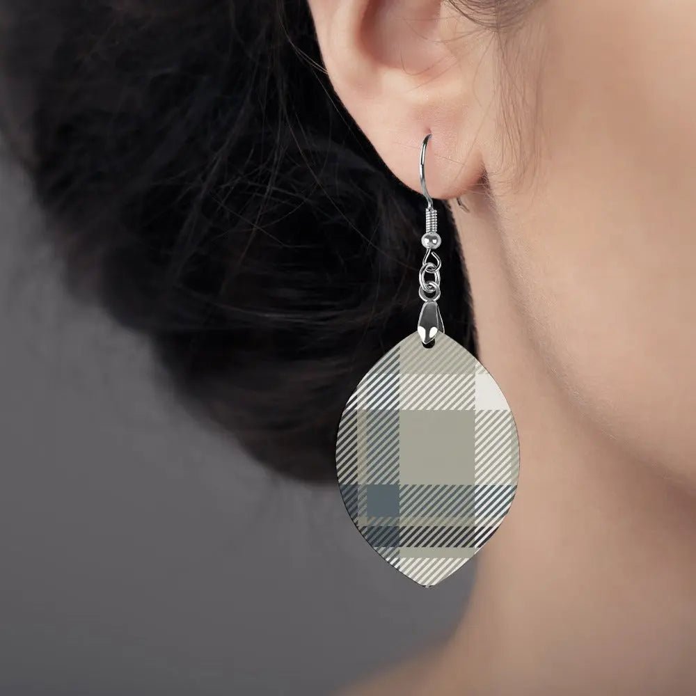 Tartan Wooden Apricot Earring - Piryoung Shop