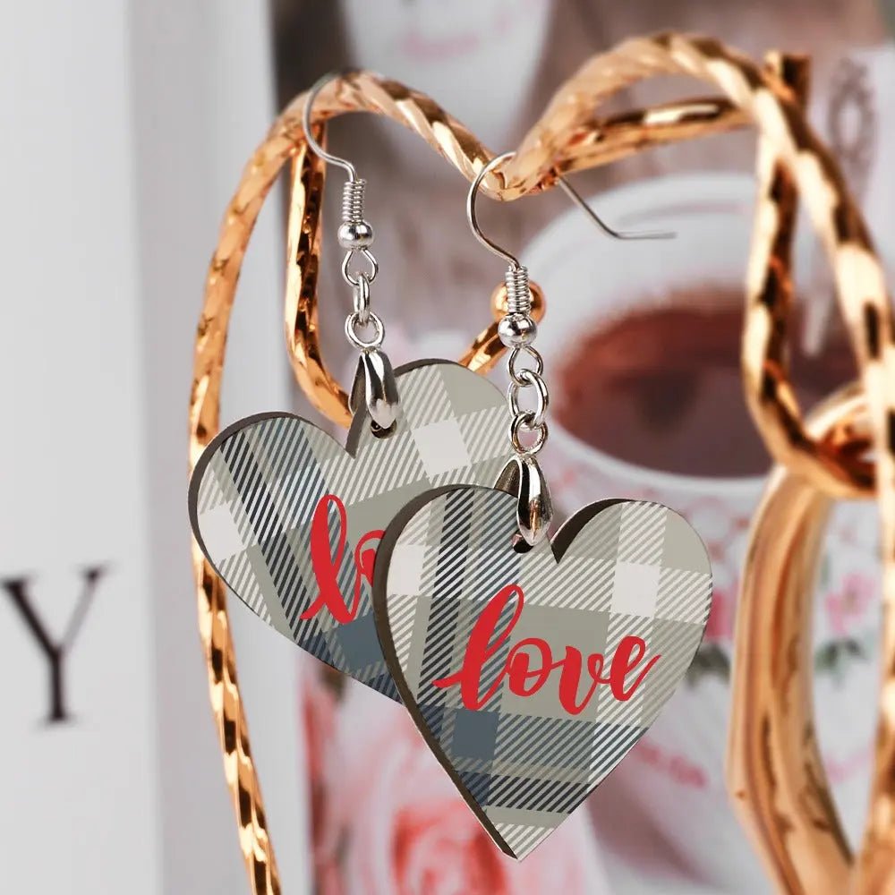 Tartan Wooden Heart Love Earring - Piryoung Shop