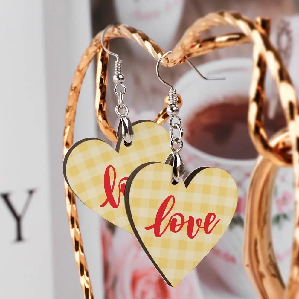 Tartan Wooden Heart Love Earring - Piryoung Shop